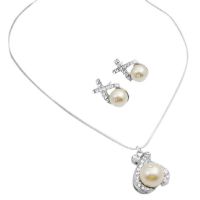 Swarovski Pearls 10mm Pendant Earrings Jewelry Set Cream Pearls Sparkling Simulated Diamond Set 